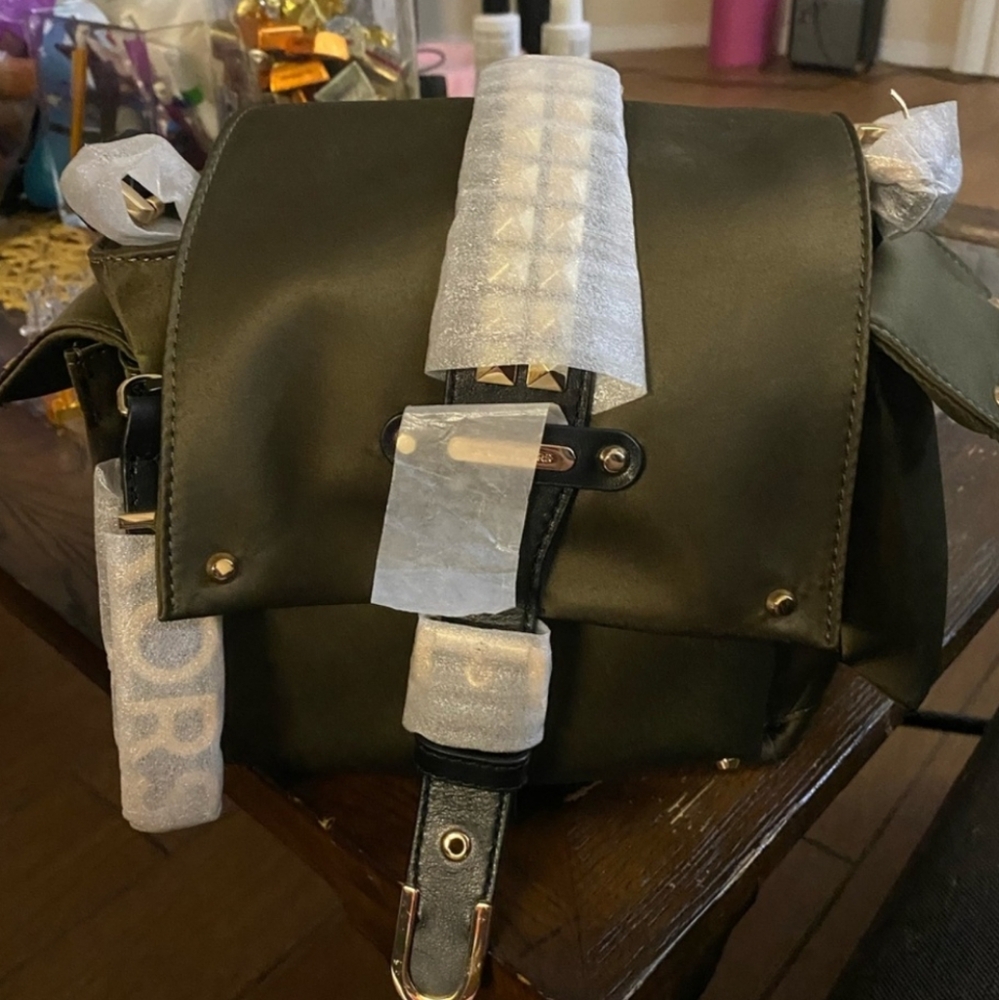 Sale🍁Michael Kors Olivia Olive Army Green W/ Gold Spike Studded Strap Crossbody - Picture 9 of 12